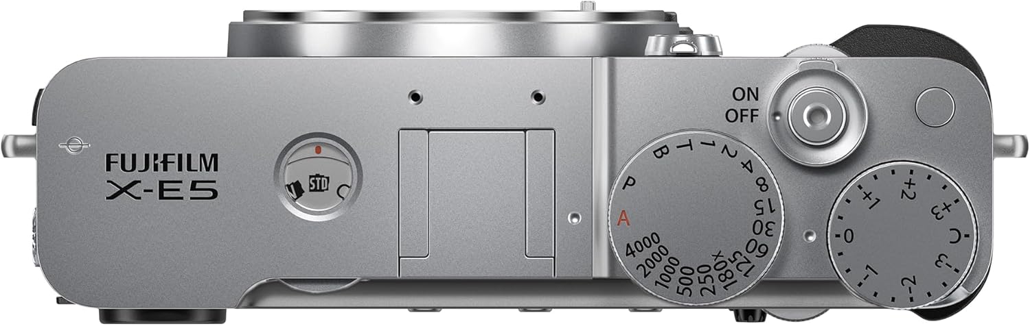 Leica Q2 Monochrom Full-Frame Compact Camera with Summilux 28mm f/1.7 ASPH Lens – Matte Black