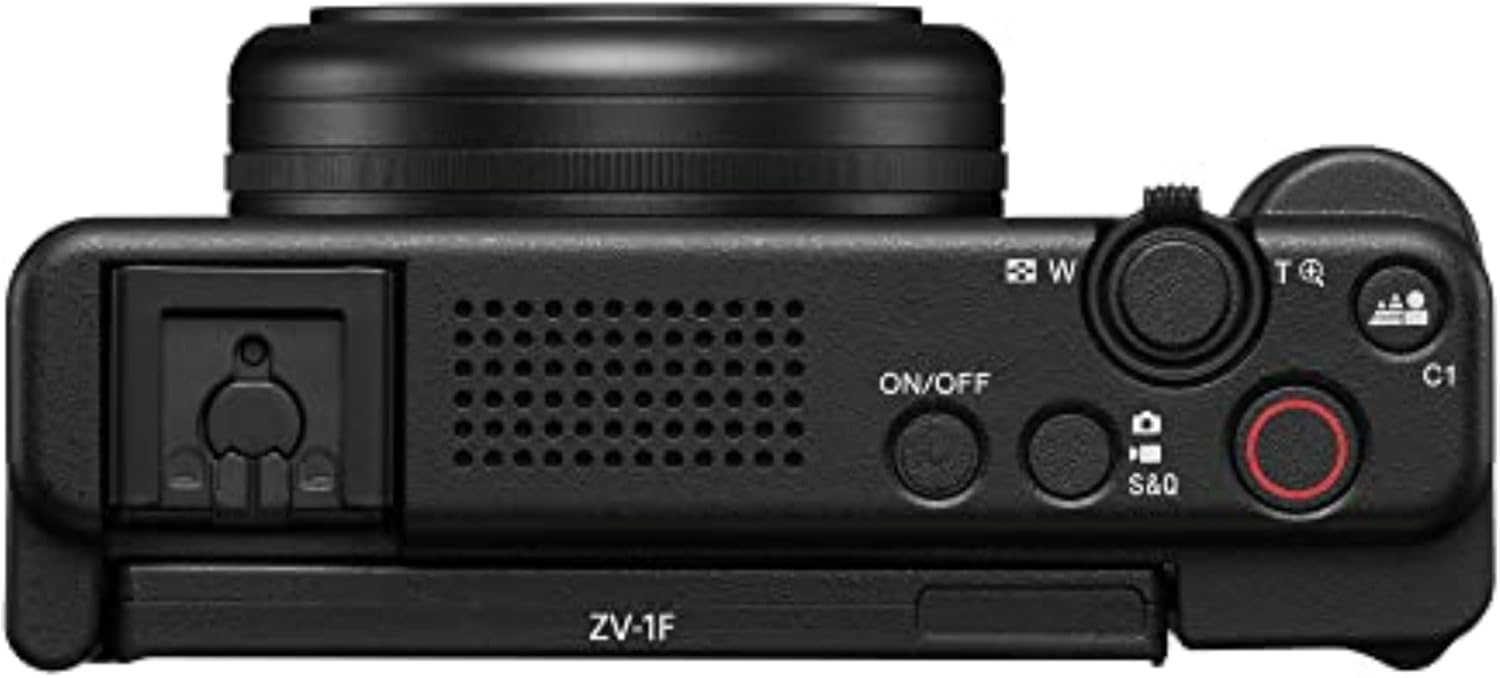 Nikon Z8 FX-Format Mirrorless Camera with NIKKOR Z 24-120mm f/4 S Lens – Black